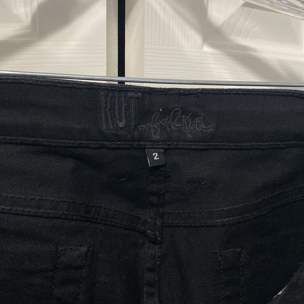 Like New Kut from the Kloth skinny Jean size 2 black - Picture 8 of 10